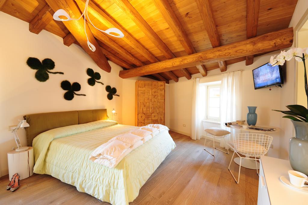 Locanda Al Castelletto Tremosine Camera foto